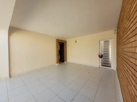 Casa térrea com 3 quartos 1 suíte 3 banheiros 2 vagas para aluguel em Barão Geraldo Campinas-SP
